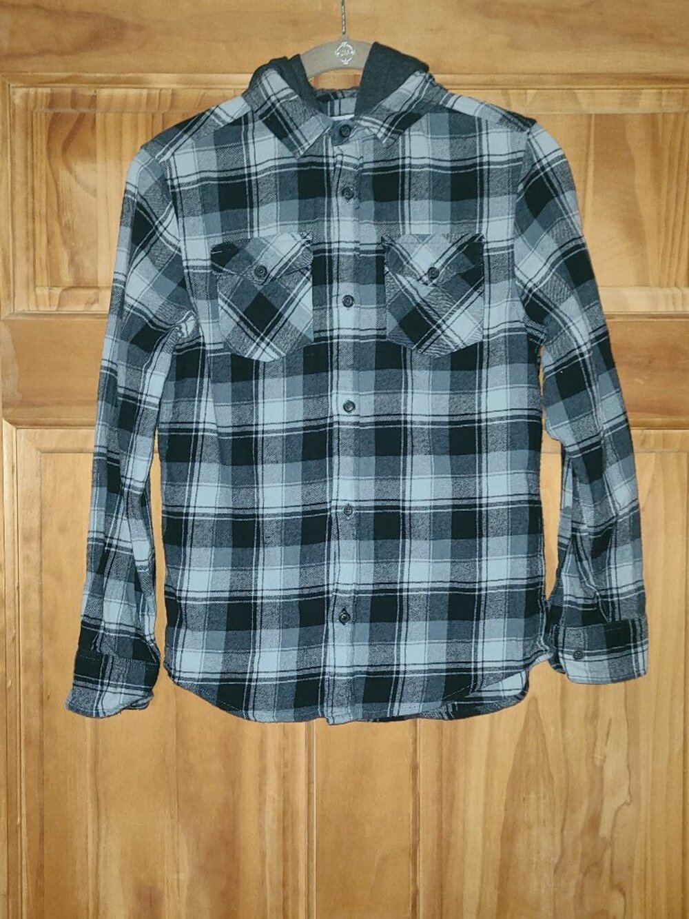 Boys Sonoma Black/White Plaid Flannel Hooded Long Sleeve Button Down Shirt